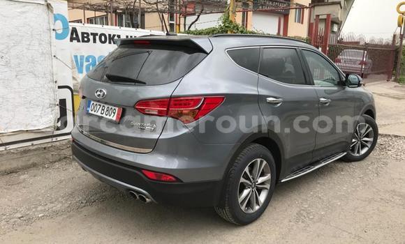 Sayi Na hannu Hyundai Santa Fe Sauran Mota in Yaounde a Babban Kamaru Sayi Na hannu Hyundai Santa Fe Sauran Mota in Yaounde a Babban Kamaru