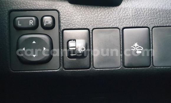 Sayi Na hannu Toyota Corolla Sauran Mota in Yaounde a Babban Kamaru Sayi Na hannu Toyota Corolla Sauran Mota in Yaounde a Babban Kamaru