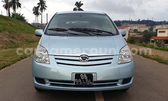 Acheter Import Voiture Toyota Spacio Bleu à Yaoundé, Central Cameroon Acheter Import Voiture Toyota Spacio Bleu à Yaoundé, Central Cameroon