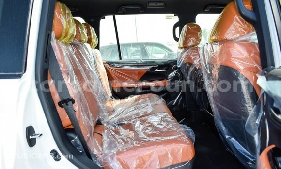 Acheter Import Voiture Lexus LX Noir à Import - Dubai, Adamawa Acheter Import Voiture Lexus LX Noir à Import - Dubai, Adamawa