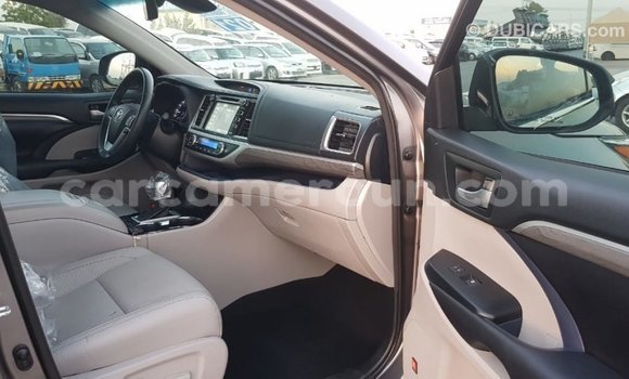 Acheter Import Voiture Toyota Highlander Autre à Import - Dubai, Adamawa Acheter Import Voiture Toyota Highlander Autre à Import - Dubai, Adamawa