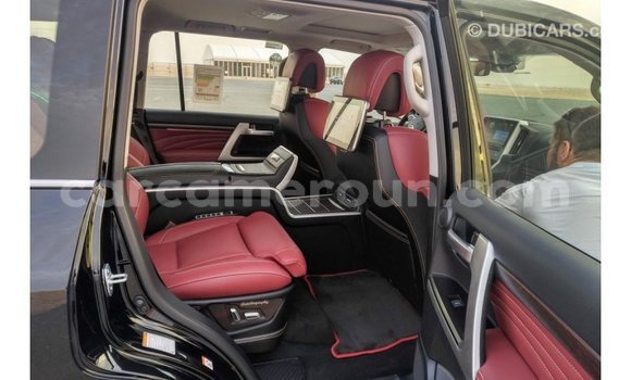 Buy Import Toyota Land Cruiser Black Car in Import - Dubai in Adamawa Buy Import Toyota Land Cruiser Black Car in Import - Dubai in Adamawa