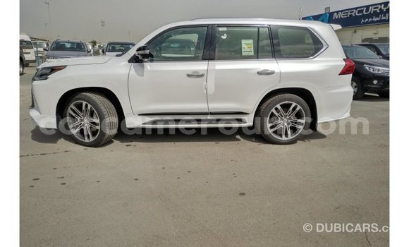 Acheter Import Voiture Lexus LX Rouge à Import - Dubai, Adamawa Acheter Import Voiture Lexus LX Rouge à Import - Dubai, Adamawa
