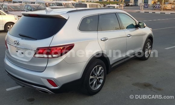 Acheter Import Voiture Hyundai Santa Fe Autre à Import - Dubai, Adamawa Acheter Import Voiture Hyundai Santa Fe Autre à Import - Dubai, Adamawa