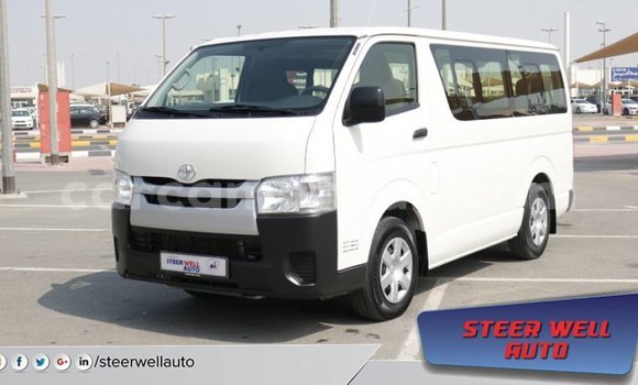 Sayi Imported Toyota Hiace White Mota in Import - Dubai a Adamawa Sayi Imported Toyota Hiace White Mota in Import - Dubai a Adamawa