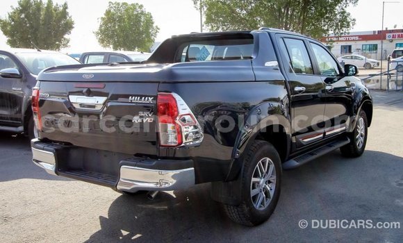 Acheter Import Voiture Toyota Hilux Noir à Import - Dubai, Adamawa Acheter Import Voiture Toyota Hilux Noir à Import - Dubai, Adamawa