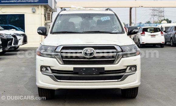 Sayi Imported Toyota Land Cruiser White Mota in Import - Dubai a Adamawa Sayi Imported Toyota Land Cruiser White Mota in Import - Dubai a Adamawa