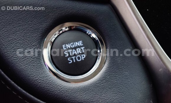 Sayi Imported Toyota Land Cruiser White Mota in Import - Dubai a Adamawa Sayi Imported Toyota Land Cruiser White Mota in Import - Dubai a Adamawa