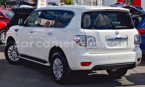 Sayi Imported Nissan Patrol White Mota in Import - Dubai a Adamawa Sayi Imported Nissan Patrol White Mota in Import - Dubai a Adamawa
