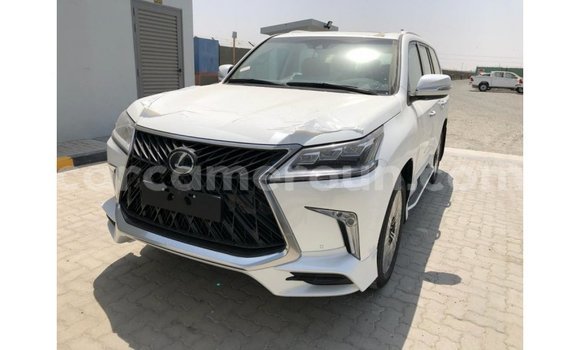 Sayi Imported Lexus LX White Mota in Import - Dubai a Adamawa Sayi Imported Lexus LX White Mota in Import - Dubai a Adamawa