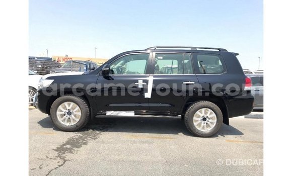 Acheter Import Voiture Toyota Land Cruiser Noir à Import - Dubai, Adamawa Acheter Import Voiture Toyota Land Cruiser Noir à Import - Dubai, Adamawa