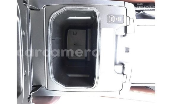 Acheter Import Voiture Toyota Land Cruiser Noir à Import - Dubai, Adamawa Acheter Import Voiture Toyota Land Cruiser Noir à Import - Dubai, Adamawa