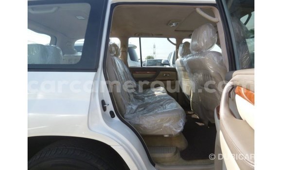 Buy Import Toyota Land Cruiser White Car in Import - Dubai in Adamawa Buy Import Toyota Land Cruiser White Car in Import - Dubai in Adamawa