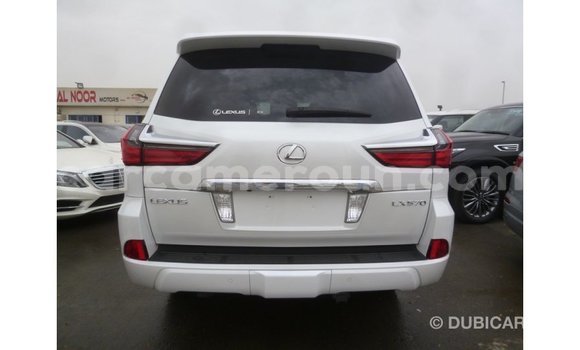 Acheter Import Voiture Lexus LX Blanc à Import - Dubai, Adamawa Acheter Import Voiture Lexus LX Blanc à Import - Dubai, Adamawa