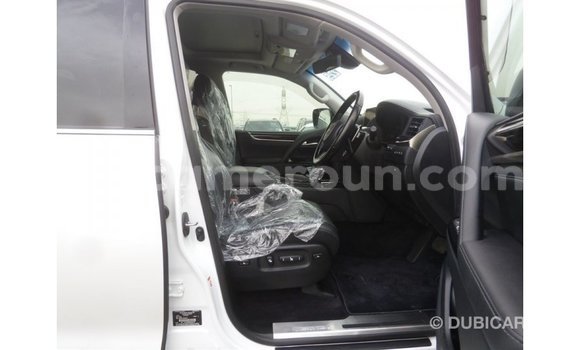 Acheter Import Voiture Lexus LX Blanc à Import - Dubai, Adamawa Acheter Import Voiture Lexus LX Blanc à Import - Dubai, Adamawa