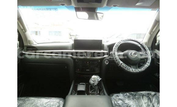 Acheter Import Voiture Lexus LX Blanc à Import - Dubai, Adamawa Acheter Import Voiture Lexus LX Blanc à Import - Dubai, Adamawa