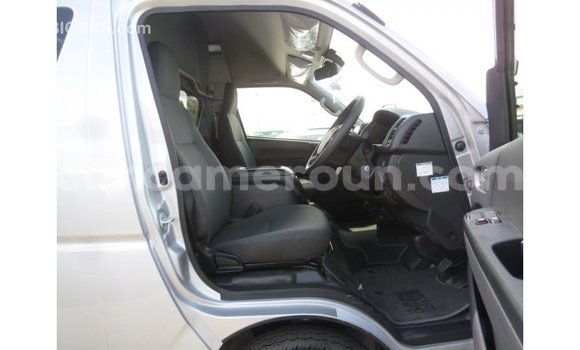 Acheter Import Voiture Toyota Hiace Autre à Import - Dubai, Adamawa Acheter Import Voiture Toyota Hiace Autre à Import - Dubai, Adamawa