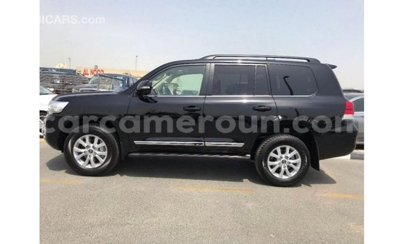 Acheter Import Voiture Toyota Land Cruiser Noir à Import - Dubai, Adamawa Acheter Import Voiture Toyota Land Cruiser Noir à Import - Dubai, Adamawa