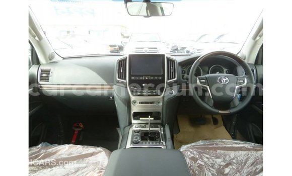 Acheter Import Voiture Toyota Land Cruiser Marron à Import - Dubai, Adamawa Acheter Import Voiture Toyota Land Cruiser Marron à Import - Dubai, Adamawa