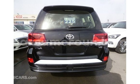 Acheter Import Voiture Toyota Land Cruiser Noir à Import - Dubai, Adamawa Acheter Import Voiture Toyota Land Cruiser Noir à Import - Dubai, Adamawa