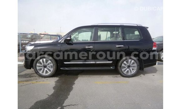 Acheter Import Voiture Toyota Land Cruiser Noir à Import - Dubai, Adamawa Acheter Import Voiture Toyota Land Cruiser Noir à Import - Dubai, Adamawa