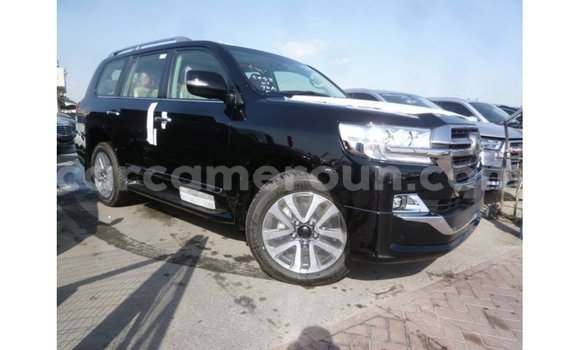 Acheter Import Voiture Toyota Land Cruiser Noir à Import - Dubai, Adamawa Acheter Import Voiture Toyota Land Cruiser Noir à Import - Dubai, Adamawa