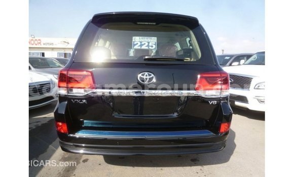 Acheter Import Voiture Toyota Land Cruiser Noir à Import - Dubai, Adamawa Acheter Import Voiture Toyota Land Cruiser Noir à Import - Dubai, Adamawa