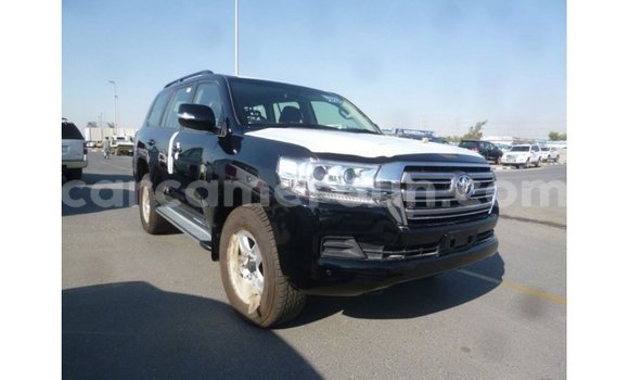 Acheter Import Voiture Toyota Land Cruiser Noir à Import - Dubai, Adamawa Acheter Import Voiture Toyota Land Cruiser Noir à Import - Dubai, Adamawa