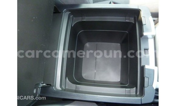 Acheter Import Voiture Toyota Land Cruiser Noir à Import - Dubai, Adamawa Acheter Import Voiture Toyota Land Cruiser Noir à Import - Dubai, Adamawa