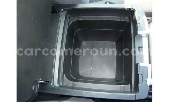 Acheter Import Voiture Toyota Land Cruiser Noir à Import - Dubai, Adamawa Acheter Import Voiture Toyota Land Cruiser Noir à Import - Dubai, Adamawa