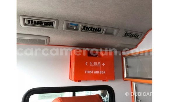 Buy Import Toyota Hiace White Car in Import - Dubai in Adamawa Buy Import Toyota Hiace White Car in Import - Dubai in Adamawa