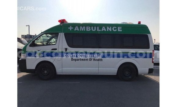 Buy Import Toyota Hiace White Car in Import - Dubai in Adamawa Buy Import Toyota Hiace White Car in Import - Dubai in Adamawa