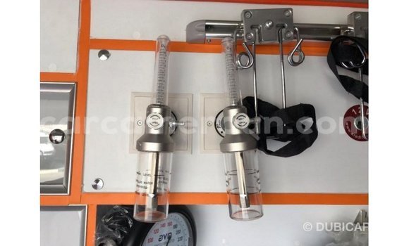 Buy Import Toyota Hiace White Car in Import - Dubai in Adamawa Buy Import Toyota Hiace White Car in Import - Dubai in Adamawa