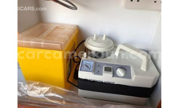 Buy Import Toyota Hiace White Car in Import - Dubai in Adamawa Buy Import Toyota Hiace White Car in Import - Dubai in Adamawa