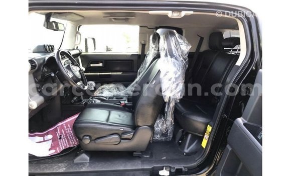 Sayi Imported Toyota FJ Cruiser Black Mota in Import - Dubai a Adamawa Sayi Imported Toyota FJ Cruiser Black Mota in Import - Dubai a Adamawa