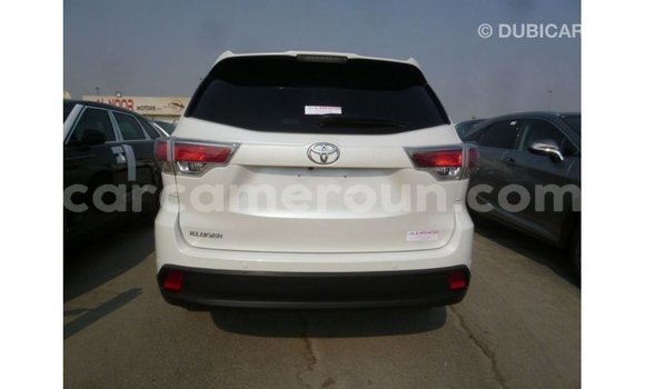 Sayi Imported Toyota Kluger White Mota in Import - Dubai a Adamawa Sayi Imported Toyota Kluger White Mota in Import - Dubai a Adamawa