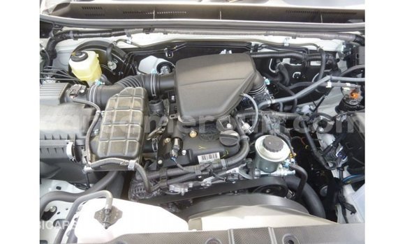 Acheter Import Voiture Toyota Prado Blanc à Import - Dubai, Adamawa Acheter Import Voiture Toyota Prado Blanc à Import - Dubai, Adamawa