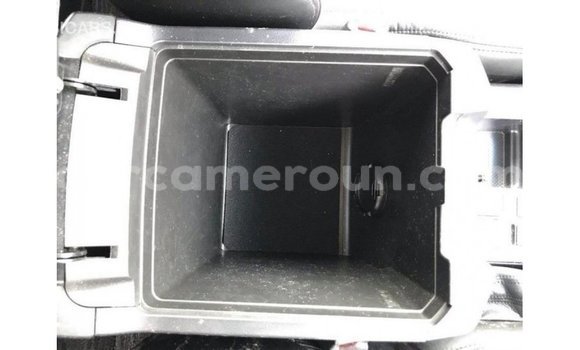 Acheter Import Voiture Toyota Prado Blanc à Import - Dubai, Adamawa Acheter Import Voiture Toyota Prado Blanc à Import - Dubai, Adamawa