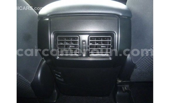 Sayi Imported Toyota Prado White Mota in Import - Dubai a Adamawa Sayi Imported Toyota Prado White Mota in Import - Dubai a Adamawa