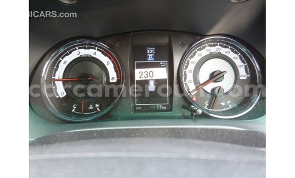 Sayi Imported Toyota Hilux White Mota in Import - Dubai a Adamawa Sayi Imported Toyota Hilux White Mota in Import - Dubai a Adamawa