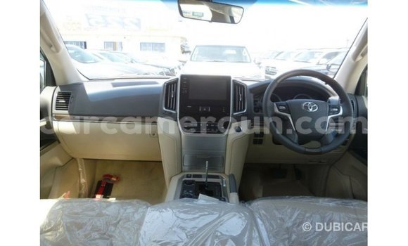 Sayi Imported Toyota Land Cruiser White Mota in Import - Dubai a Adamawa Sayi Imported Toyota Land Cruiser White Mota in Import - Dubai a Adamawa