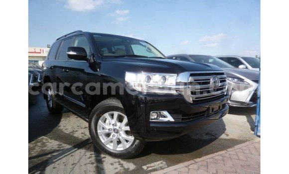 Acheter Import Voiture Toyota Land Cruiser Noir à Import - Dubai, Adamawa Acheter Import Voiture Toyota Land Cruiser Noir à Import - Dubai, Adamawa