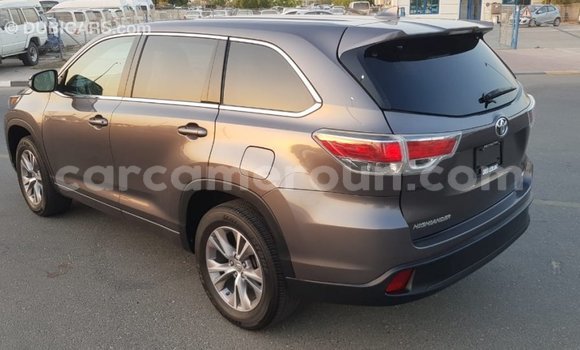 Acheter Import Voiture Toyota Highlander Autre à Import - Dubai, Adamawa Acheter Import Voiture Toyota Highlander Autre à Import - Dubai, Adamawa