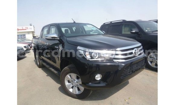 Acheter Import Voiture Toyota Hilux Noir à Import - Dubai, Adamawa Acheter Import Voiture Toyota Hilux Noir à Import - Dubai, Adamawa