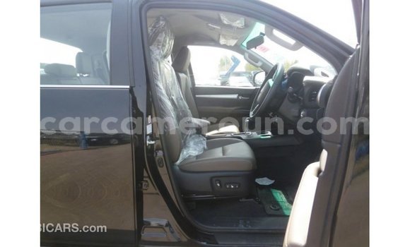Acheter Import Voiture Toyota Hilux Noir à Import - Dubai, Adamawa Acheter Import Voiture Toyota Hilux Noir à Import - Dubai, Adamawa