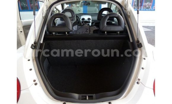 Buy Import Volkswagen Beetle White Car in Import - Dubai in Adamawa Buy Import Volkswagen Beetle White Car in Import - Dubai in Adamawa