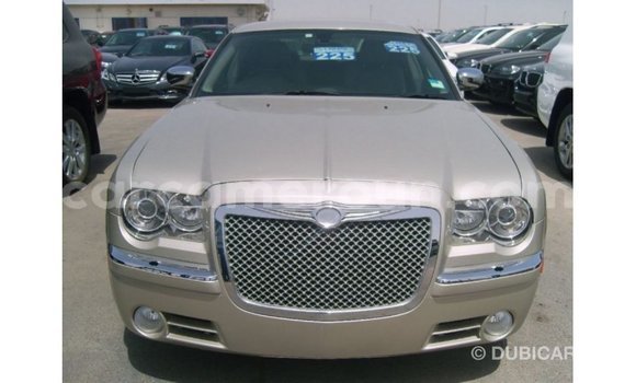 Acheter Import Voiture Chrysler 300 Beige à Import - Dubai, Adamawa Acheter Import Voiture Chrysler 300 Beige à Import - Dubai, Adamawa