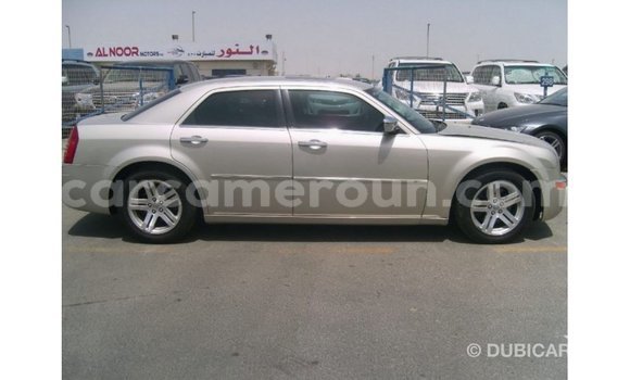 Acheter Import Voiture Chrysler 300 Beige à Import - Dubai, Adamawa Acheter Import Voiture Chrysler 300 Beige à Import - Dubai, Adamawa