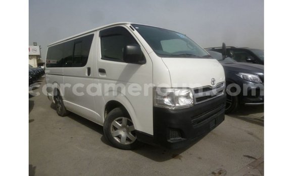 Acheter Import Voiture Toyota Hiace Blanc à Import - Dubai, Adamawa Acheter Import Voiture Toyota Hiace Blanc à Import - Dubai, Adamawa