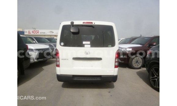 Buy Import Toyota Hiace White Car in Import - Dubai in Adamawa Buy Import Toyota Hiace White Car in Import - Dubai in Adamawa